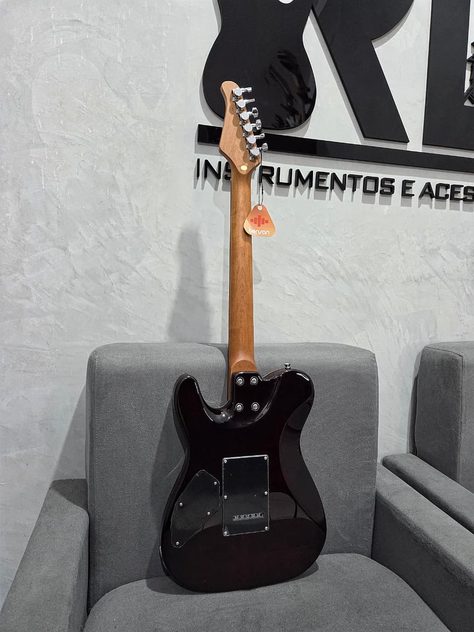 GUITARRA BENSON HARDY T MD M5 OB CHROME IX. - Imagem 5