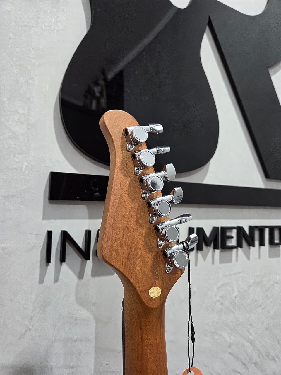 GUITARRA BENSON HARDY T MD M5 OB CHROME IX. - Imagem 7